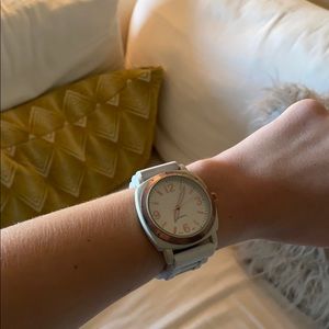 White Statement Watch